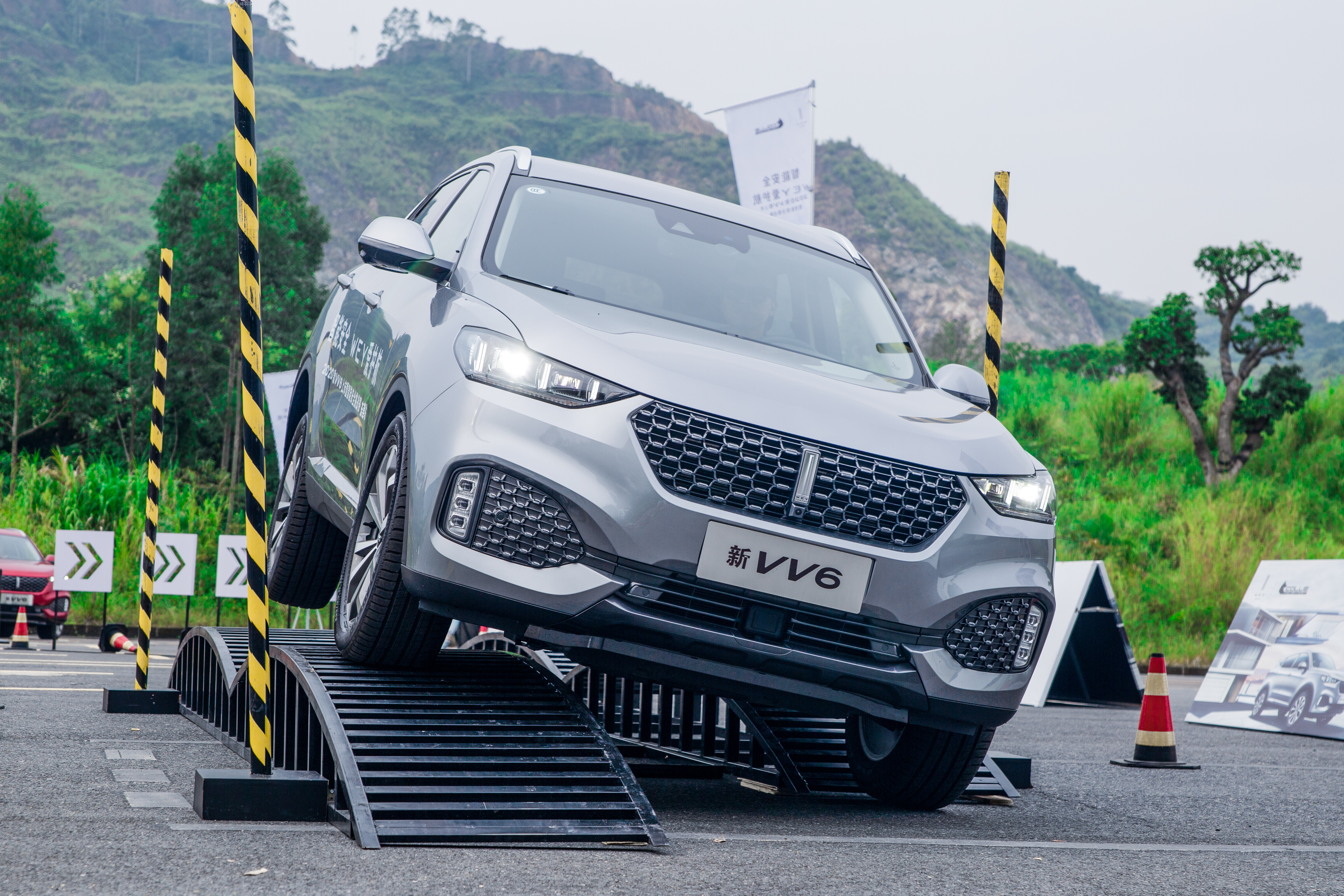 燃动南粤纵享wey来2020款vv6智能安全挑战赛智鉴莞城